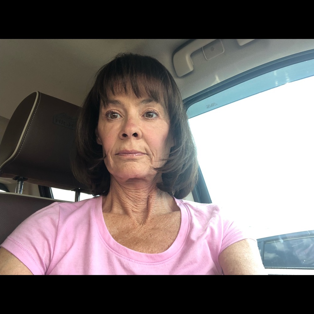 Meet your Posher, Treissa